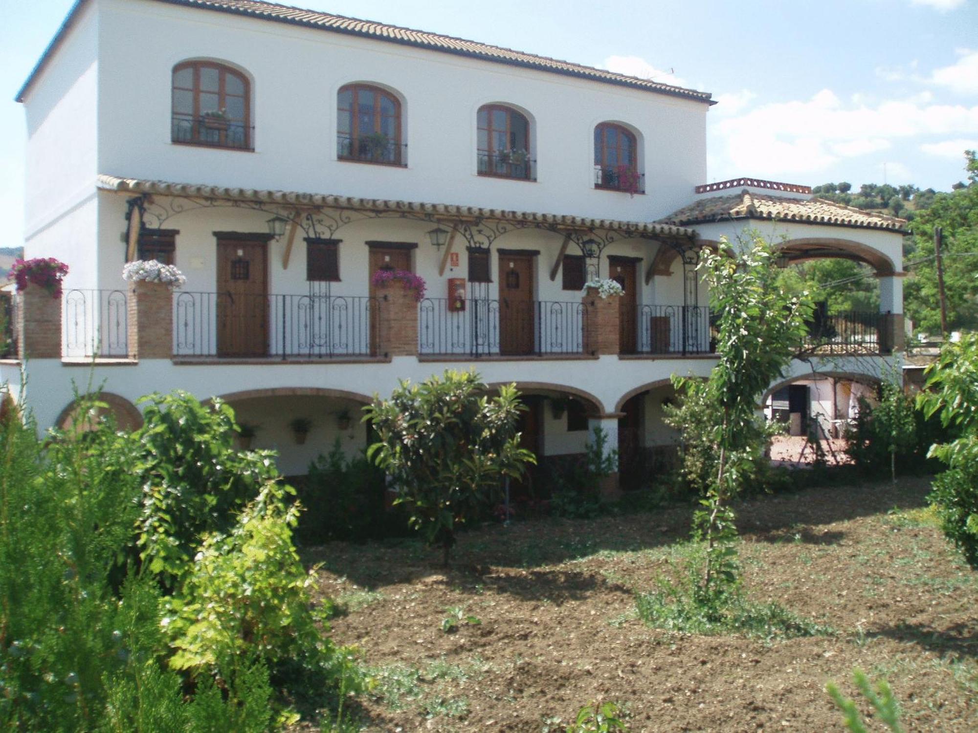 Hotel Enrique Calvillo El Bosque Luaran gambar