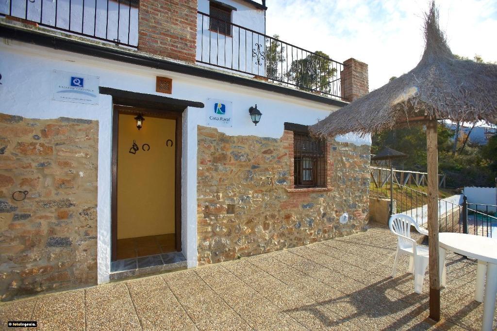 Hotel Enrique Calvillo El Bosque Bilik gambar
